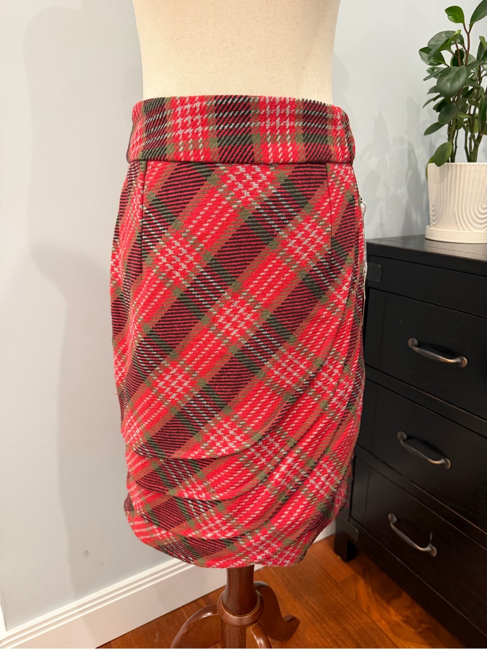 Plaid Ruched Pencil Skirt Red Olive Preppy Academia NWT Size 8